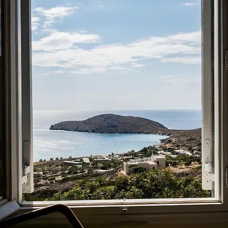 Villa Delfi Kini